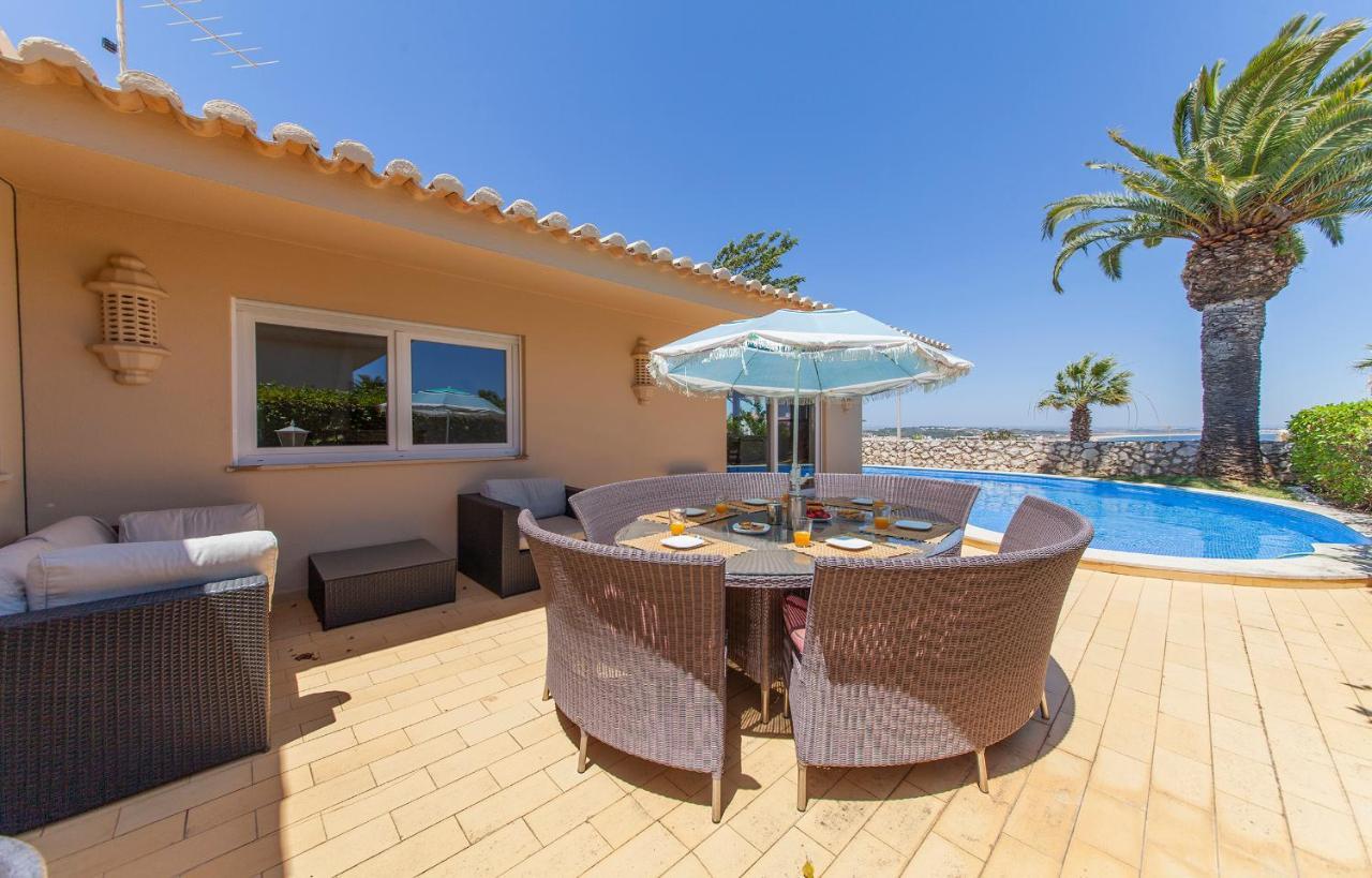 N - Astonishing Bay View Guesthouse 라고스 외부 사진